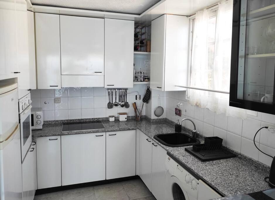 Terrace & Sea Views In Cullera