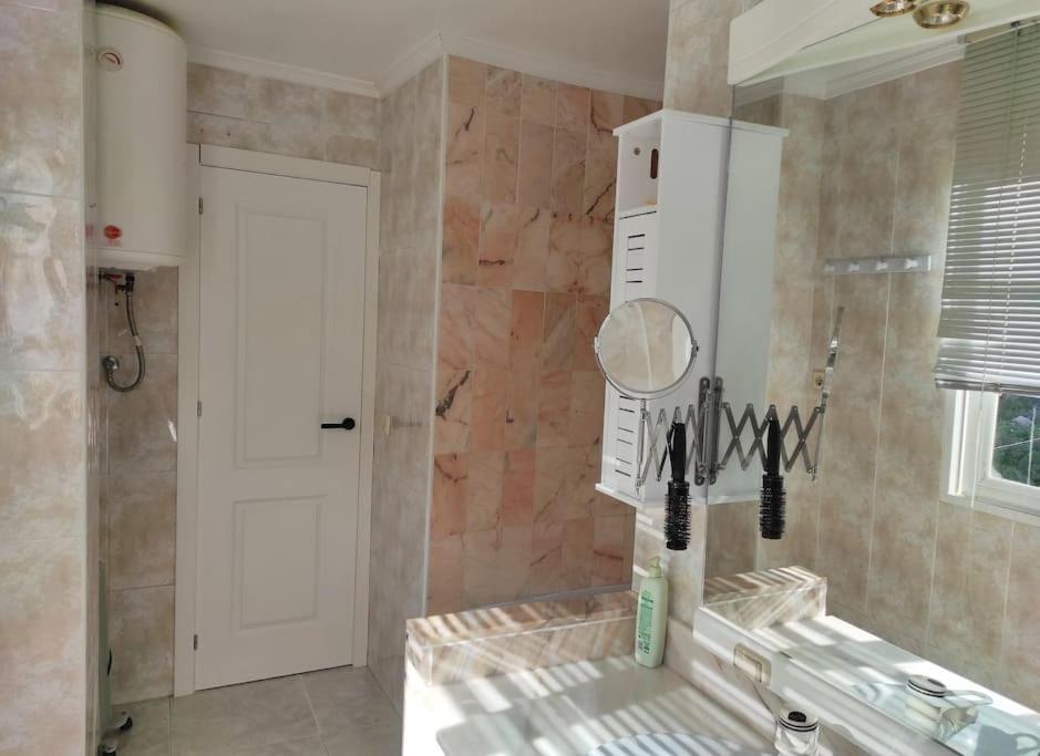 Terrace & Sea Views In Cullera Apartment Faro de Cullera