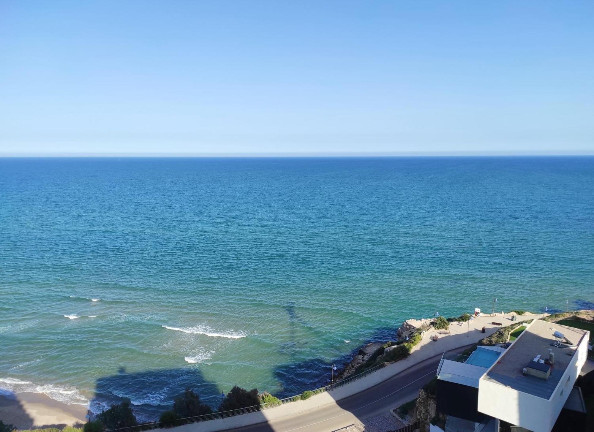 Terrace & Sea Views In Cullera