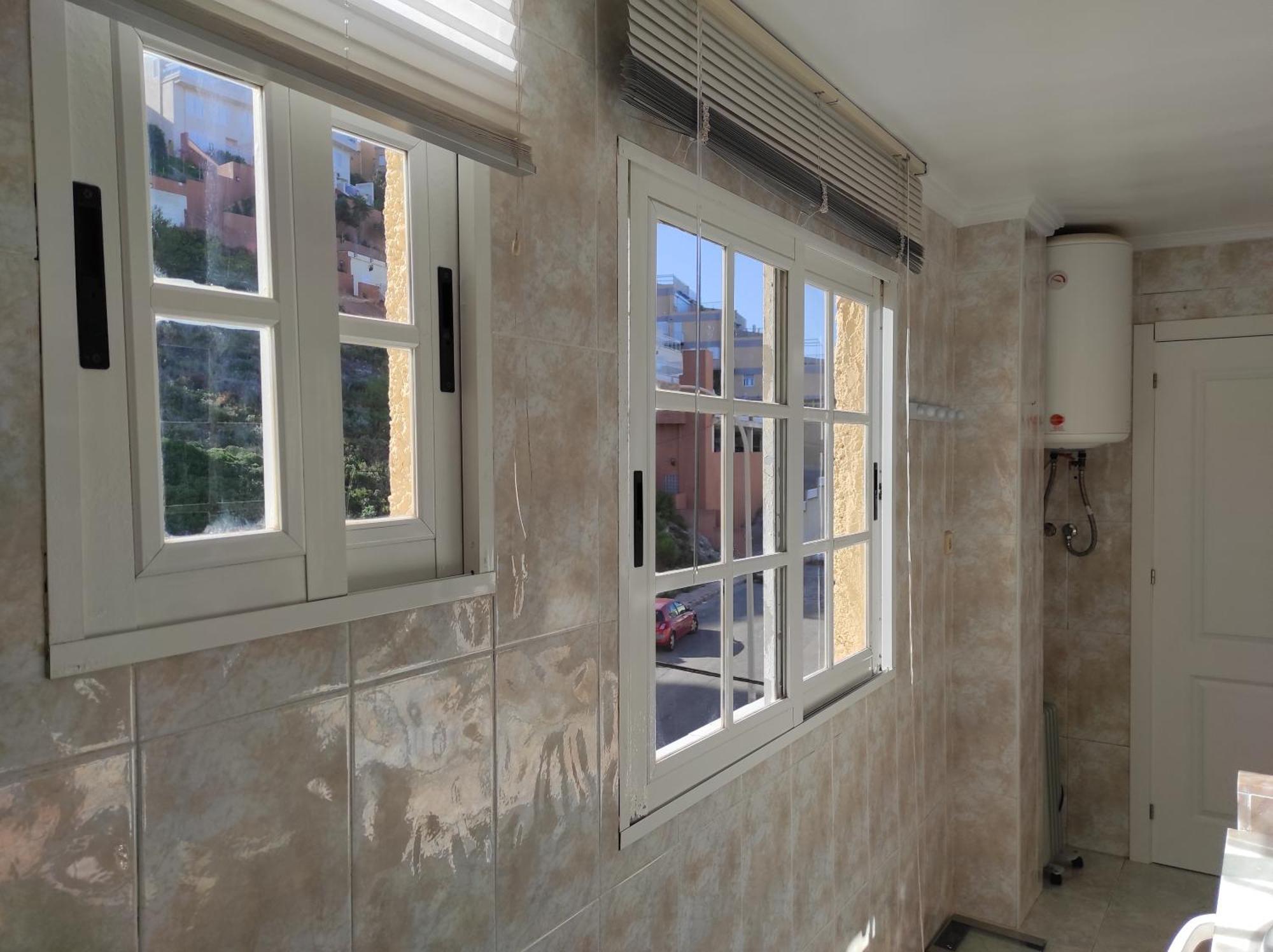 Apartment Terrace & Sea Views In Cullera *